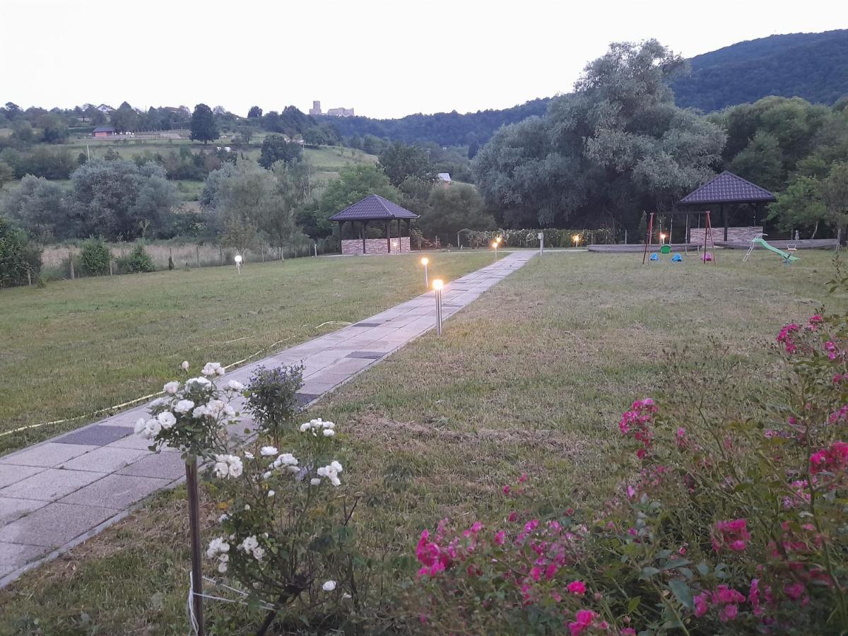 River Bank Apartments & Castle View Bihać Dış mekan fotoğraf